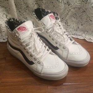 Women's Vans Sk8-Hi Slim Zip, Leather